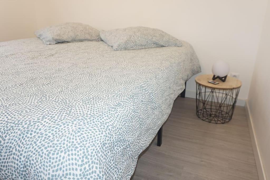 Cosy T2 Wifi Parking Proche Gare Centre Ville Σεν-Κεντέν Εξωτερικό φωτογραφία